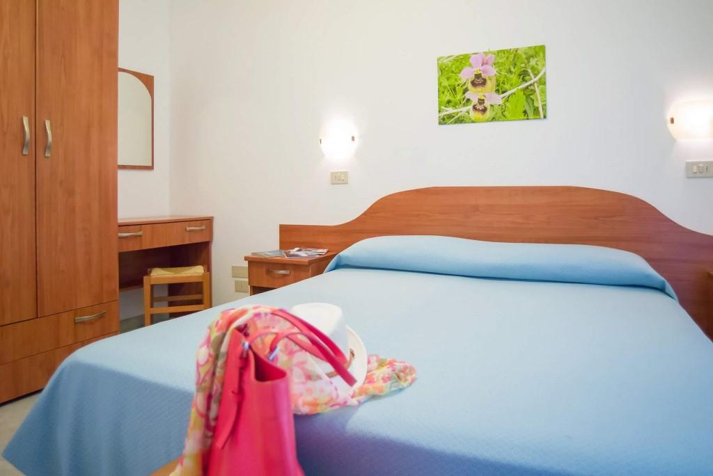 Hotel Residence Torre Del Porto Mattinata Ngoại thất bức ảnh